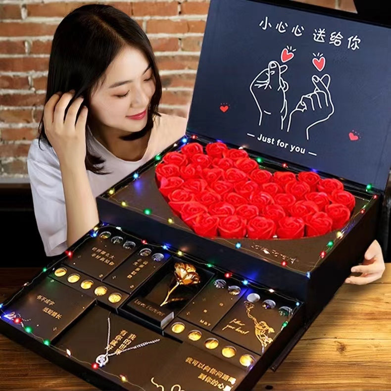 Kotak Hadiah Koleksi Selamat